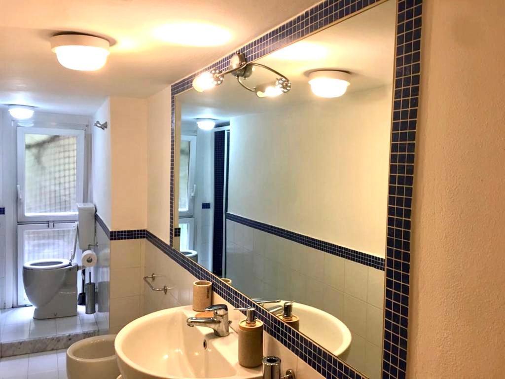 Апартаменти Yourvacanza Navigli Loft Мілан Екстер'єр фото