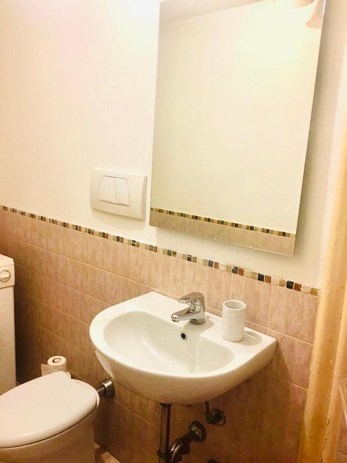 Апартаменти Yourvacanza Navigli Loft Мілан Екстер'єр фото