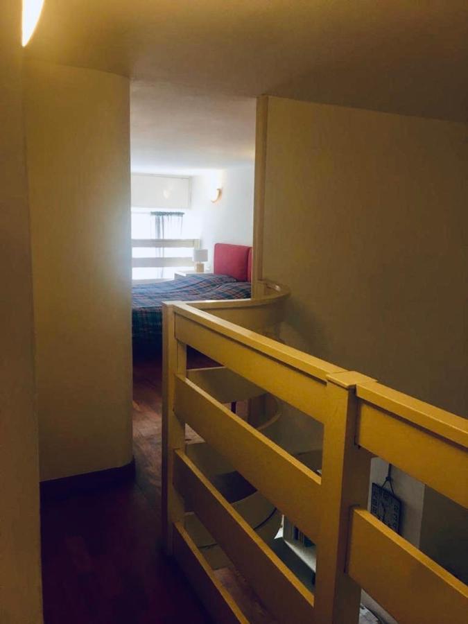 Апартаменти Yourvacanza Navigli Loft Мілан Екстер'єр фото